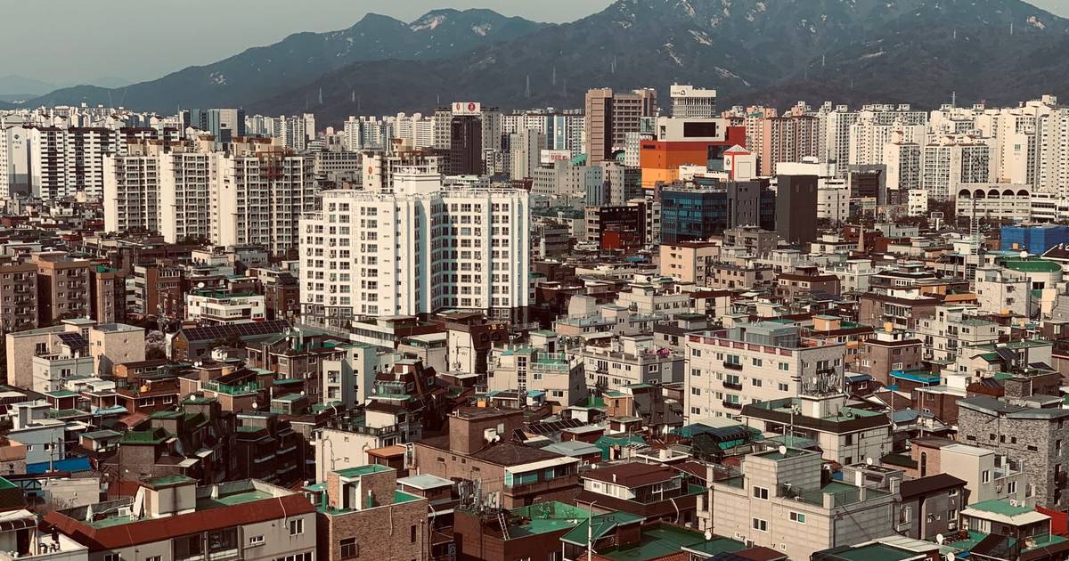 Seoul from the air, with mountains behind