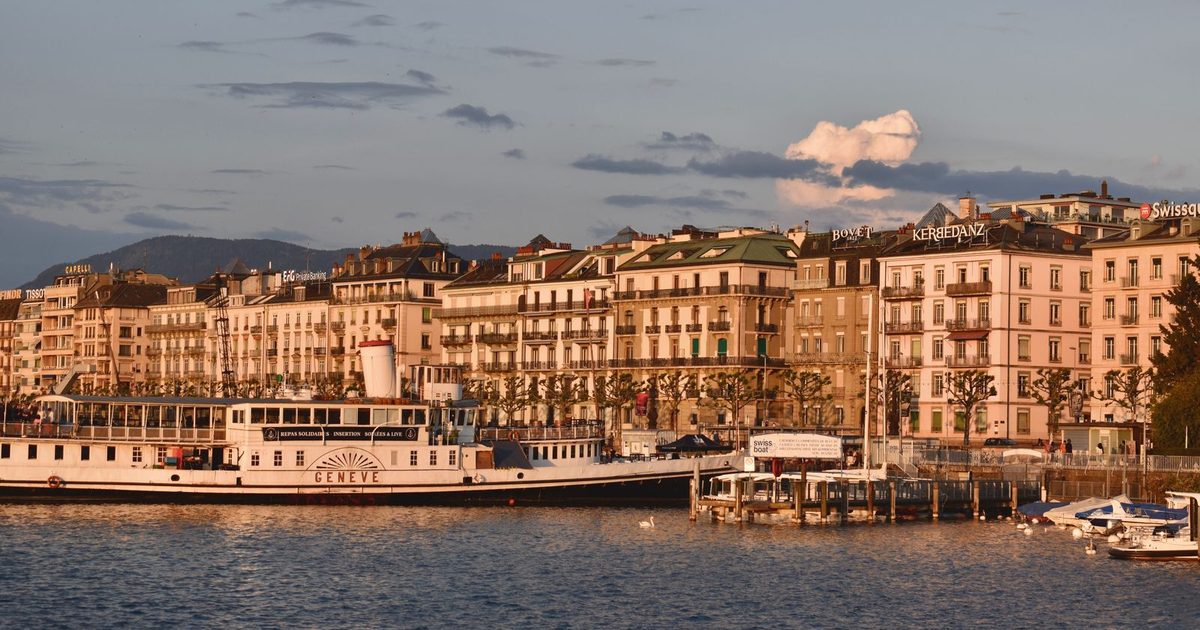 The Geneva waterfront at sunset
