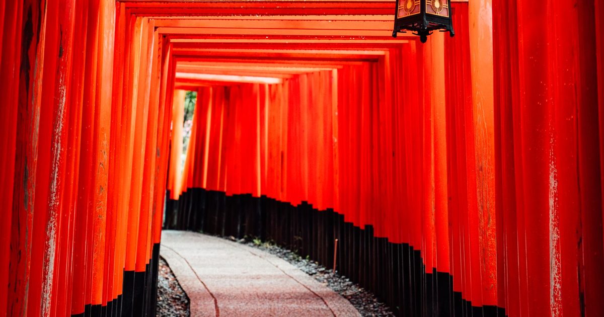 The red torii gates of Fushimi Inari Shrine, Kyoto, Japan